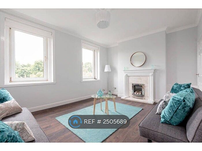 2 Bedroom Flat To Rent In Whitson Crescent, Edinburgh, EH11