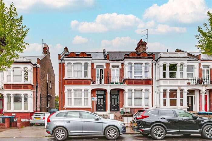 1 Bedroom Flat To Rent In Chevening Road, London, NW6