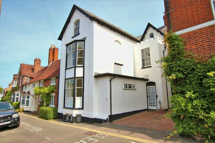 4 Bedroom Town House To Rent In The Terrace, Wokingham, RG40