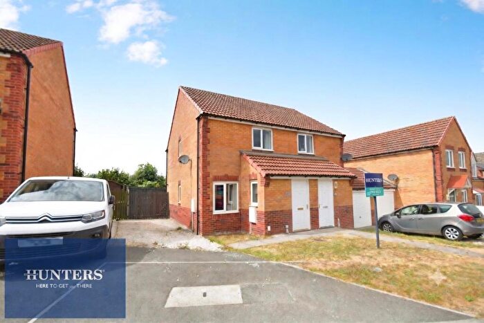 2 Bedroom Semi-Detached House For Sale In Masefield Avenue, Holmewood, Chesterfield, S42