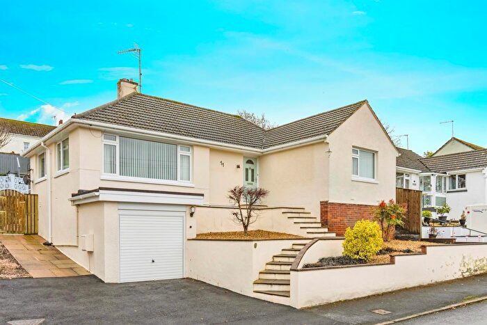 4 Bedroom Detached Bungalow For Sale In Forde Close, Abbotskerswell, Newton Abbot, TQ12