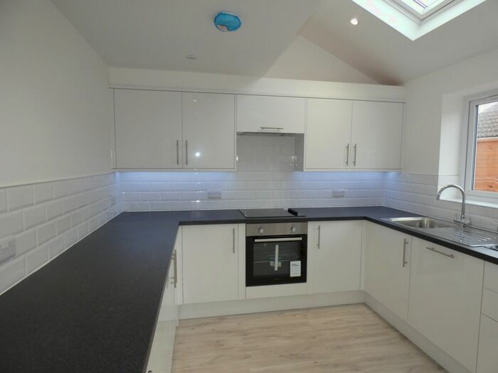 3 Bedroom Terraced House To Rent In Cedar Grove, Portsmouth PO3