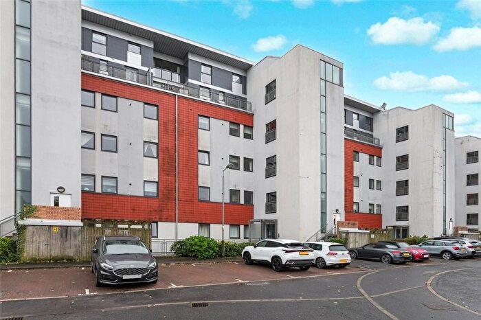 2 Bedroom Flat For Sale In Jackson Place, Bearsden, Glasgow, East Dunbartonshire, G61