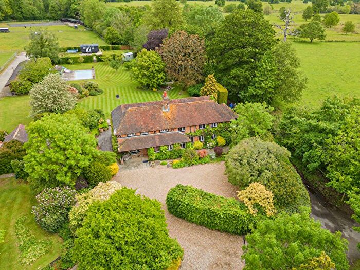 4 Bedroom Equestrian Property For Sale In Sprats Hatch Lane, Dogmersfield, Hook, Hampshire, RG27