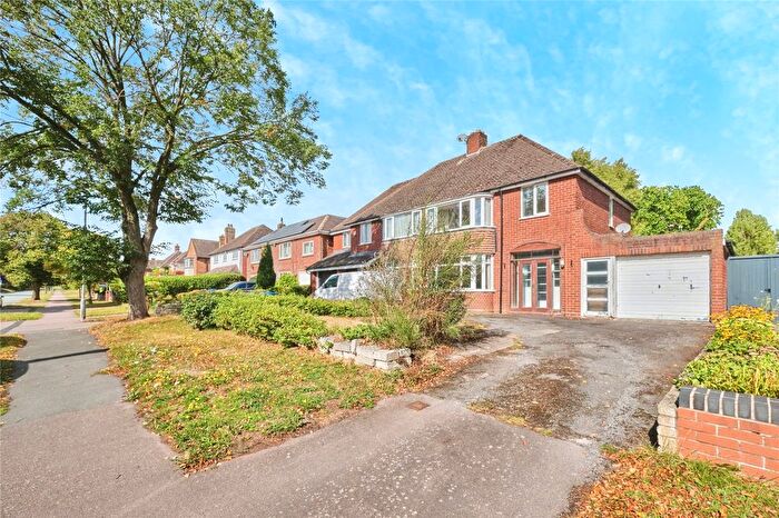 3 Bedroom Semi-Detached House For Sale In Fosseway, Lichfield, Staffordshire, WS14