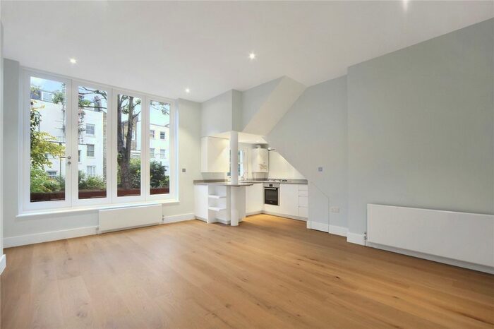 1 Bedroom Flat To Rent In Blenheim Crescent, London, W11