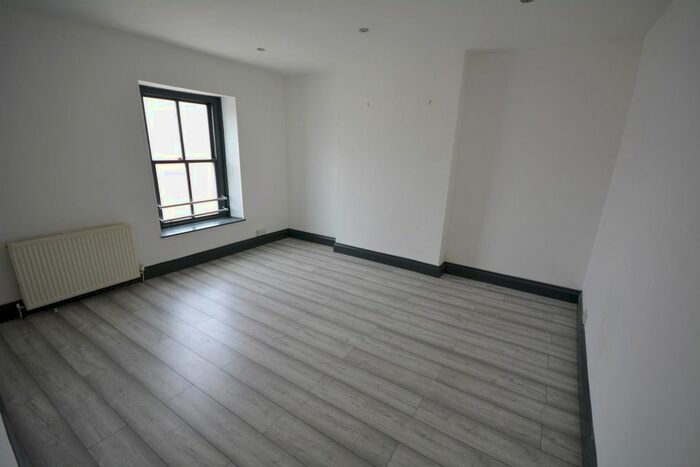 2 Bedroom Flat To Rent In Church Street, Shildon, DL4