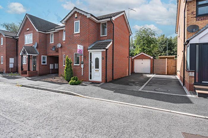 2 Bedroom Semi-Detached House For Sale In The Maples, Winsford, CW7