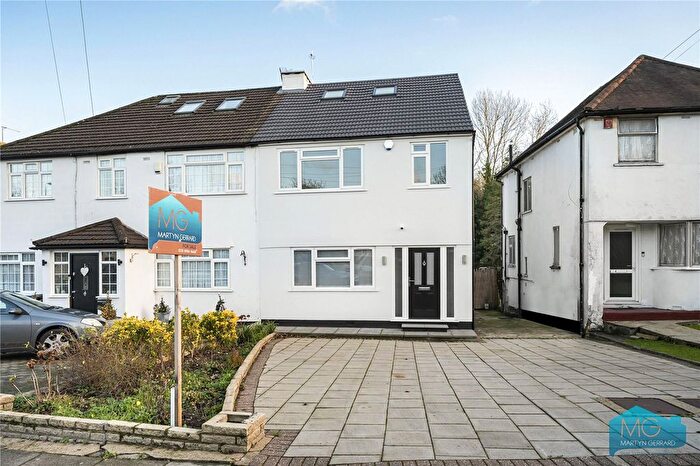 4 Bedroom Semi Detached House For Sale In Bittacy Rise, London, NW7