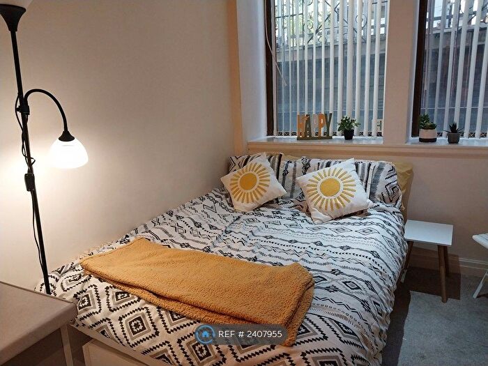 Studio To Rent In Pall Mall, Liverpool, L3