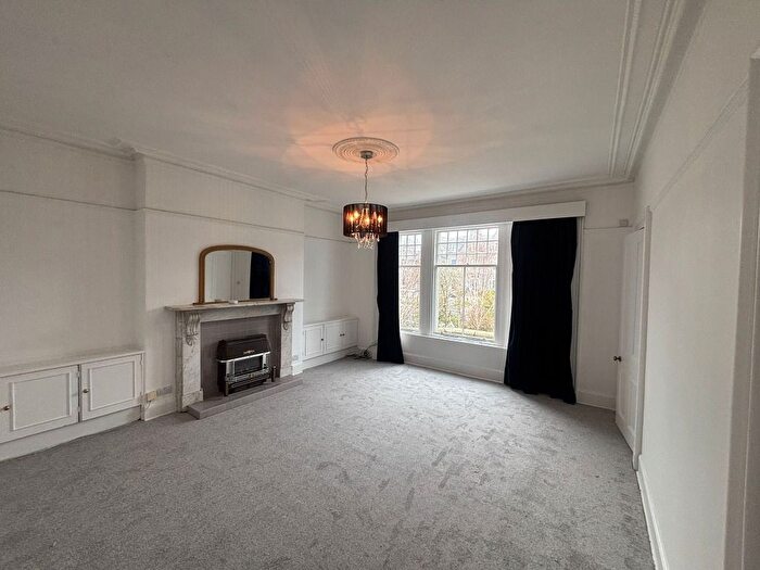 2 Bedroom Flat To Rent In Queens Road, West End, Aberdeen, AB15