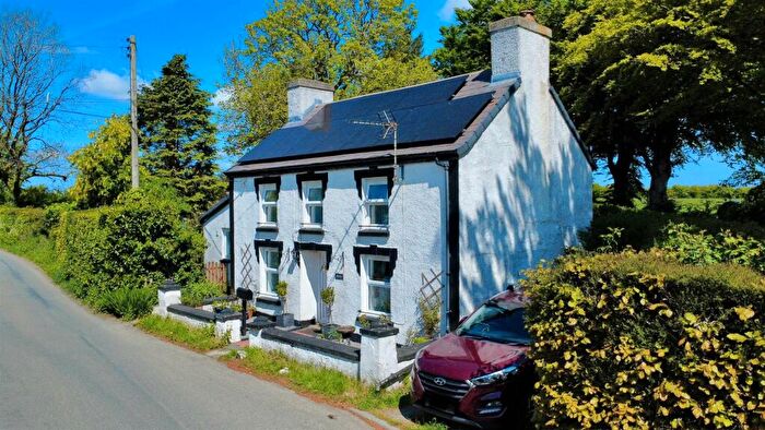 3 Bedroom House For Sale In Maesymeillion, Llandysul, SA44