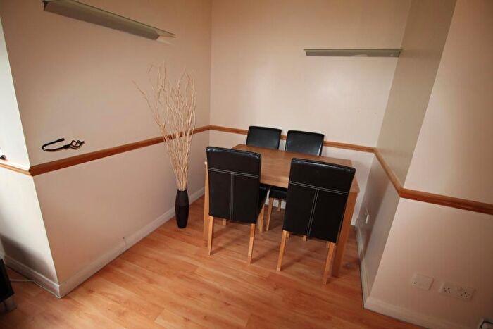 1 Bedroom Flat To Rent In Ash Court, Jutsums Lane, Romford, RM7