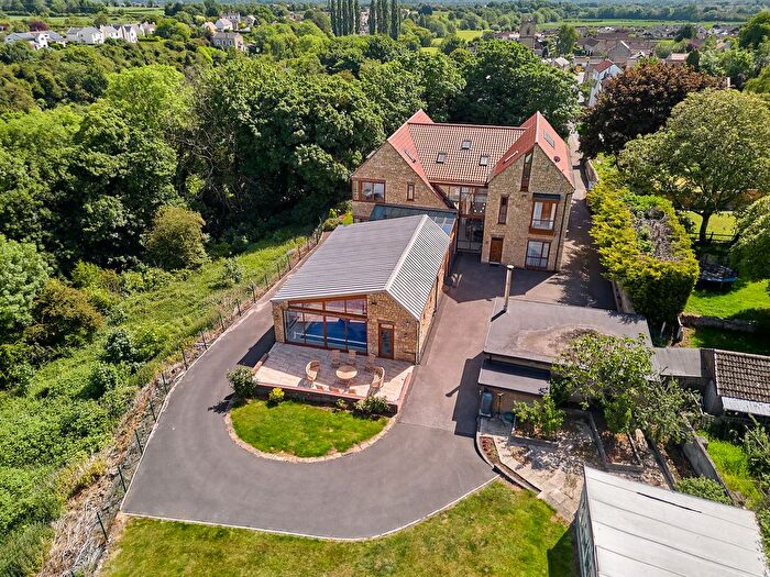 8 Bedroom Detached House For Sale In Cragtops, Kirk Smeaton, WF8