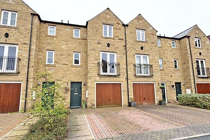 4 Bedroom Terraced House For Sale In Toller Court, Skipton, North Yorkshire, BD23