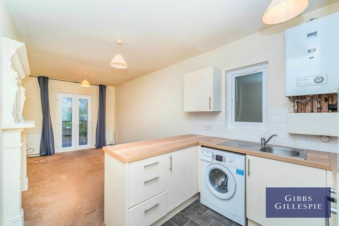 1 Bedroom Flat To Rent In Mount Avenue, London, W5