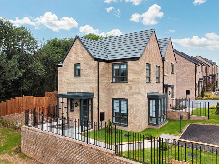 3 Bedroom Detached House To Rent In Lincoln Drive, Gedling, Nottingham, Nottinghamshire, NG4