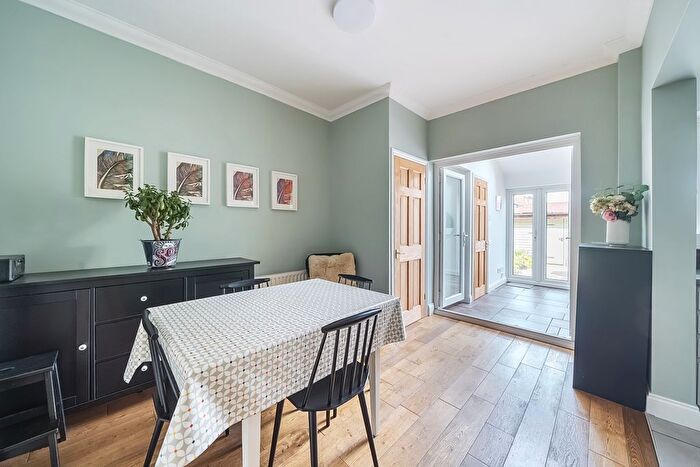 3 Bedroom End Terrace House For Sale In Derwent Road, London, W5