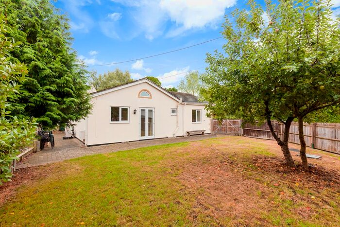 1 Bedroom Detached Bungalow To Rent In Manor Road, South Hinksey, Oxford, OX1