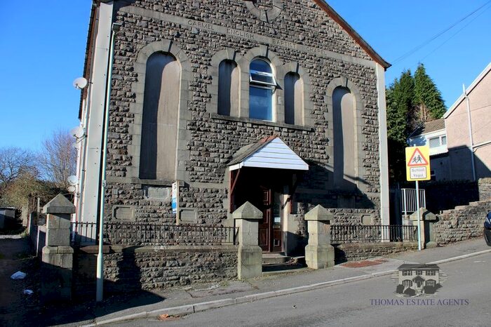 1 Bedroom Flat To Rent In Victoria Street, Tonypandy, Rhondda Cynon Taff., CF40