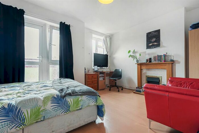 4 Bedroom Flat To Rent In Marmont Road, London, SE15