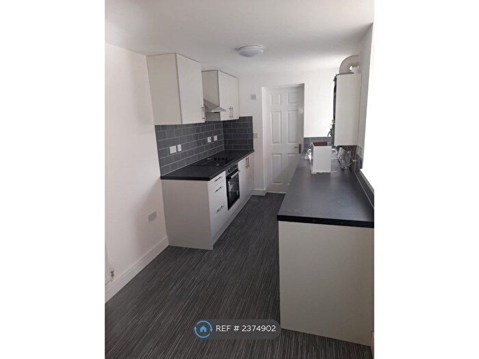 1 Bedroom Flat To Rent In Elizabeth Street, Crewe, CW1