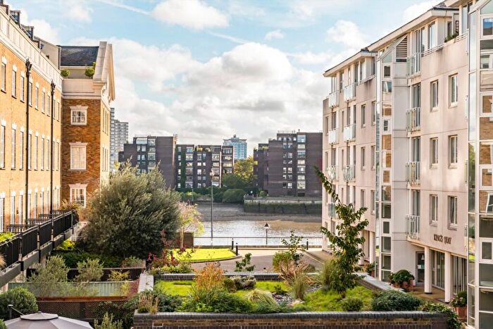 2 Bedroom Flat To Rent In Carlyle Court, Chelsea, SW10