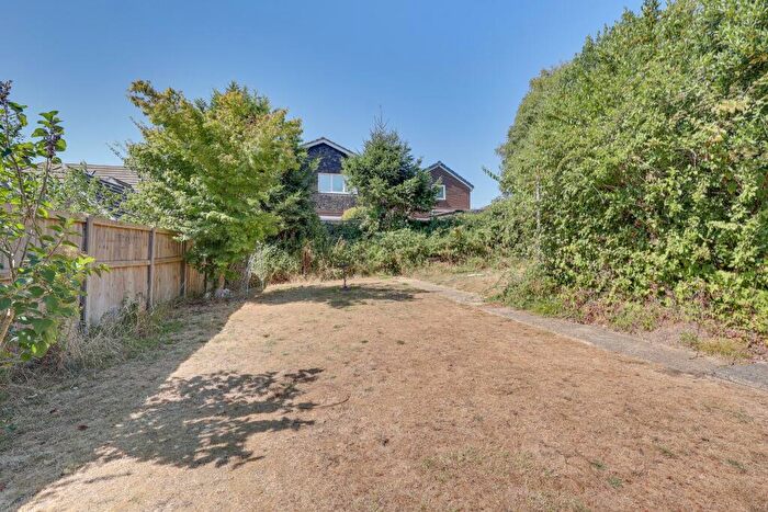 3 Bedroom Semi-Detached Bungalow For Sale In Monks Road, Netley Abbey, SO31