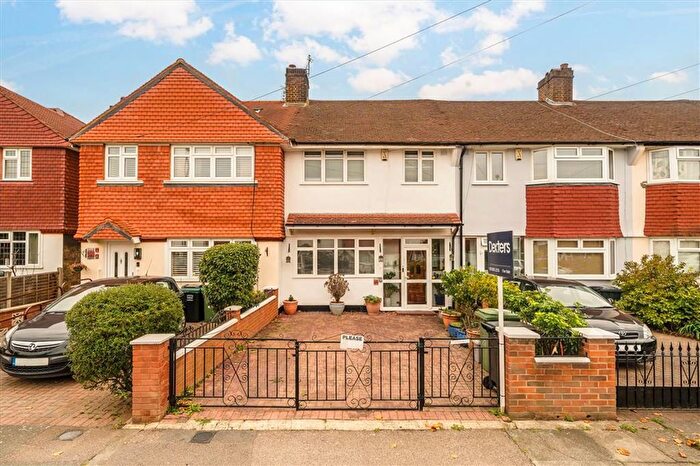 3 Bedroom Terraced House For Sale In Bramdean Crescent, Lee, SE12