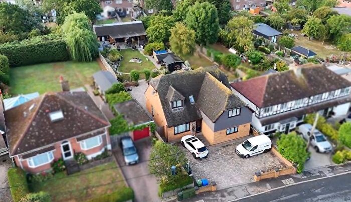 4 Bedroom Detached House For Sale In Minster Road, Minster, ME12