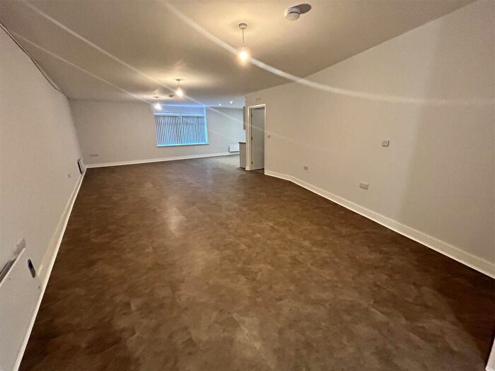 1 Bedroom Apartment To Rent In Horninglow Road North, Burton-On-Trent, DE13