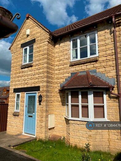 4 Bedroom Detached House To Rent In Wetherby Grove, Downend, Bristol, BS16