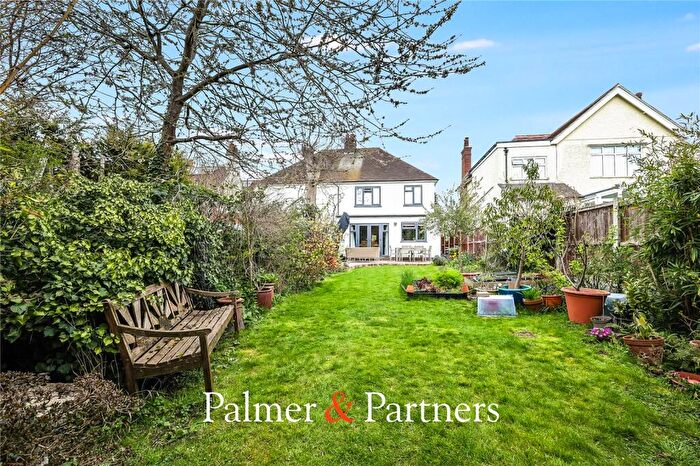 3 Bedroom Semi Detached House For Sale In Roxwell Road, Chelmsford, Essex, CM1