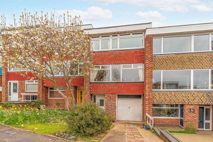4 Bedroom End Terrace House For Sale In White Lodge, Upper Norwood, London, SE19