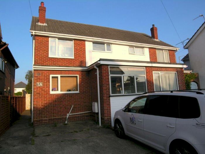 4 Bedroom House To Rent In Bedroom Semi Detached House In Winton, BH9