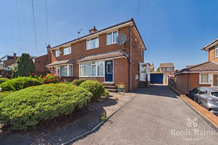 3 Bedroom Semi-Detached House For Sale In Stratford Close, Golcar, Huddersfield, West Yorkshire, HD7
