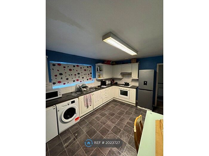 1 Bedroom Flat To Rent In Balds Lane, Stourbridge, DY9