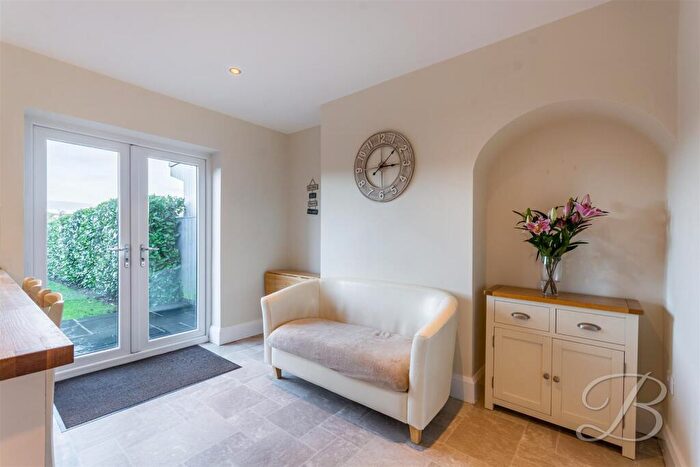 2 Bedroom Semi-Detached House For Sale In Warsop Lane, Rainworth, Mansfield, NG21