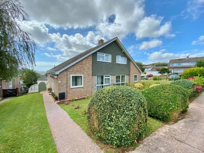 3 Bedroom Semi-Detached House To Rent In Chiltern Close, Torquay, TQ2