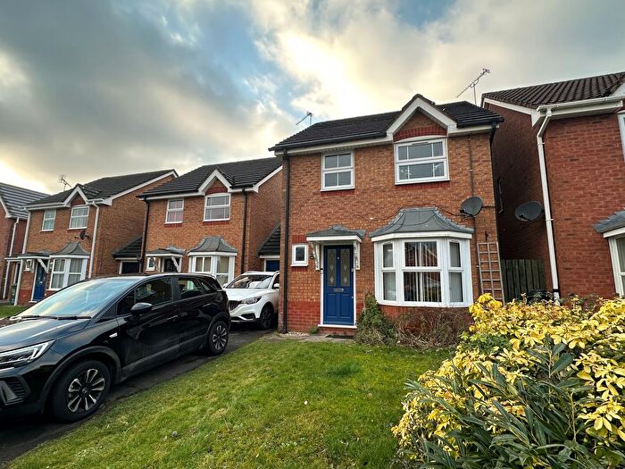 3 Bedroom Property To Rent In Newmarket Close, Chippenham, SN14