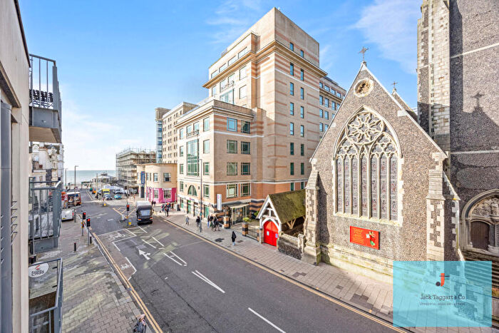 3 Bedroom Flat For Sale In West Street, Brighton, BN1