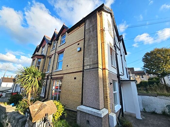1 Bedroom Flat To Rent In Meirion Gardens, Colwyn Bay, LL29