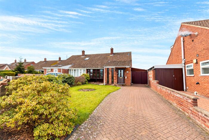3 Bedroom Semi-Detached Bungalow For Sale In Gowing Road, Norwich, NR6