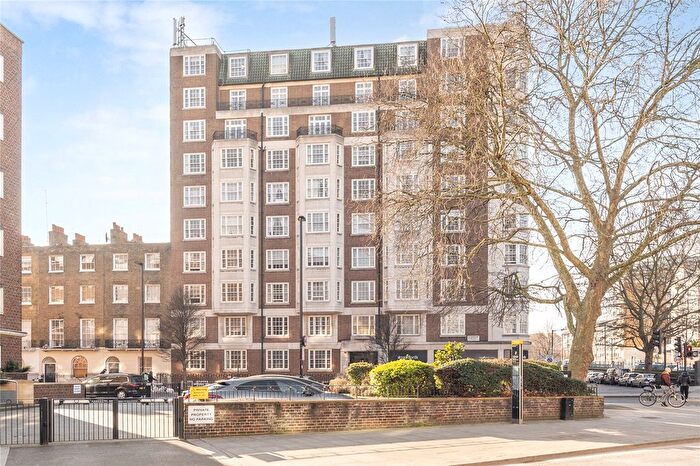 3 Bedroom Flat To Rent In Ivor Court, Gloucester Place, London, NW1