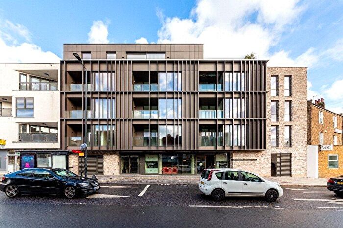 1 Bedroom Apartment For Sale In Harrow Road, Kensal Green, London, NW10