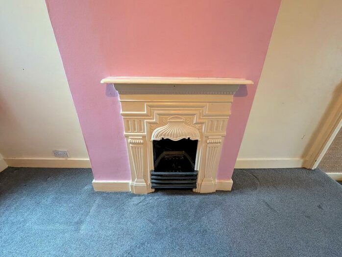 3 Bedroom Terraced House For Sale In Royal Oak Road, Bexleyheath, DA6