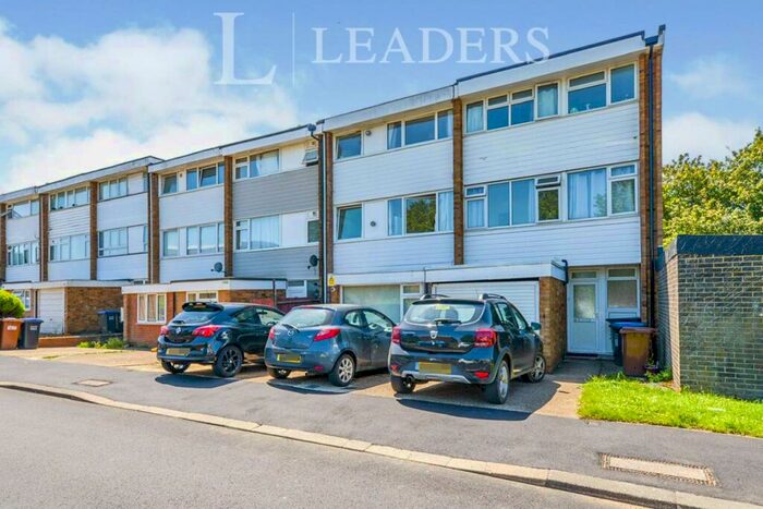 1 Bedroom Terraced House To Rent In Wood Close, AL10