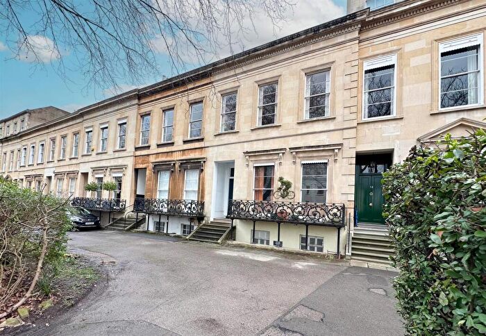 3 Bedroom Apartment To Rent In Bayshill Road, Montpellier, GL50