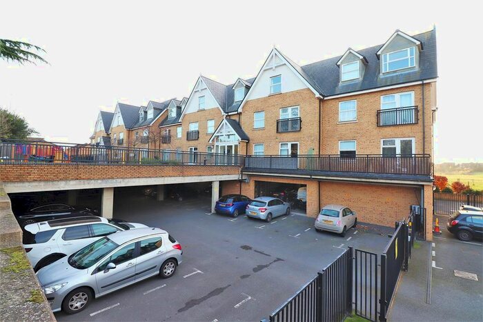 1 Bedroom Flat To Rent In Tanners Close, Crayford, Dartford DA1