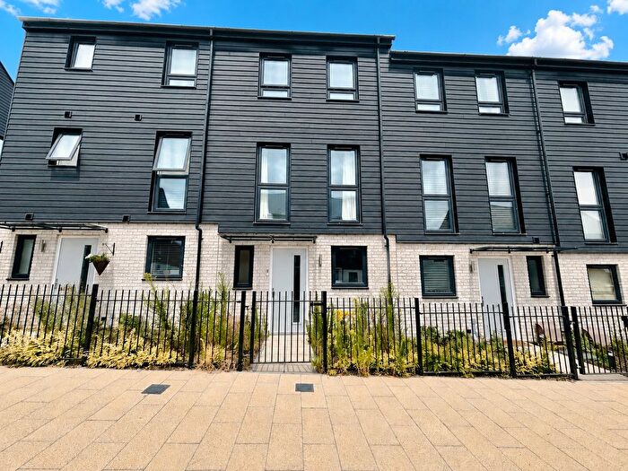 4 Bedroom Town House To Rent In Hive Lane, Gravesend, DA11